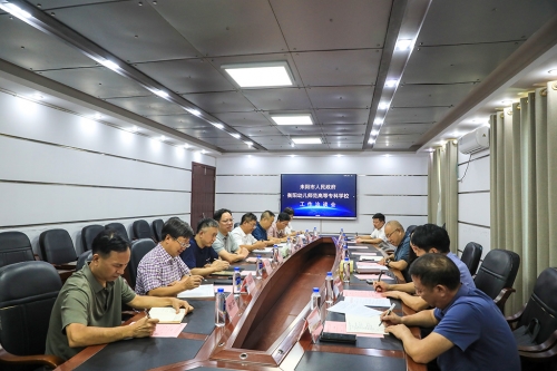 杏盛娱乐与耒阳市人民政府举行工作洽谈