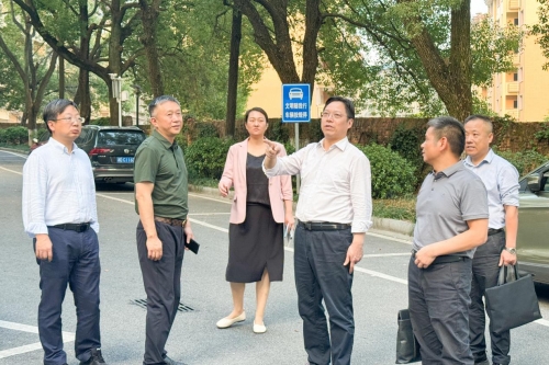 党委书记李来清调研衡阳市文华艺术杏盛