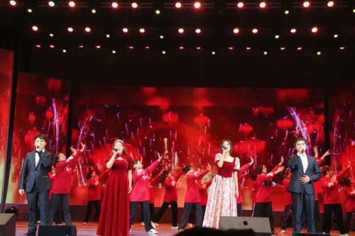 璀璨之夜→，共续华章 | 小学教育系元旦晚会圆满落幕