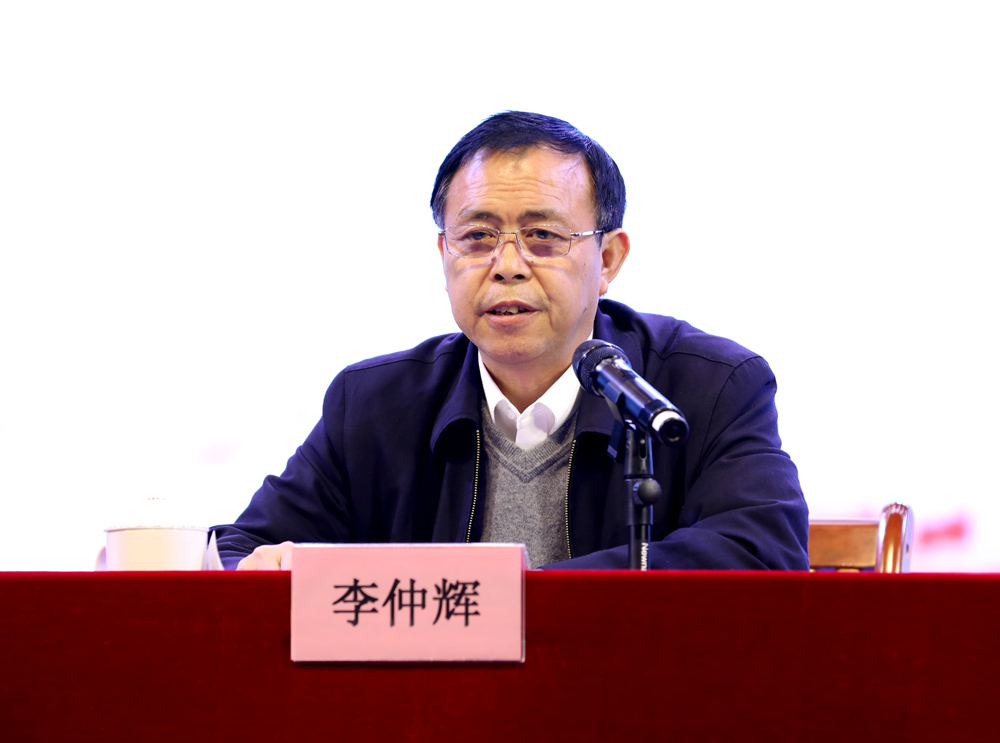 党史学习教育市委宣讲团宣讲报告会在杏盛娱乐举行