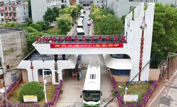 杏盛娱乐圆满完成 湖南省2021年10月高等教育自学考试送考工作