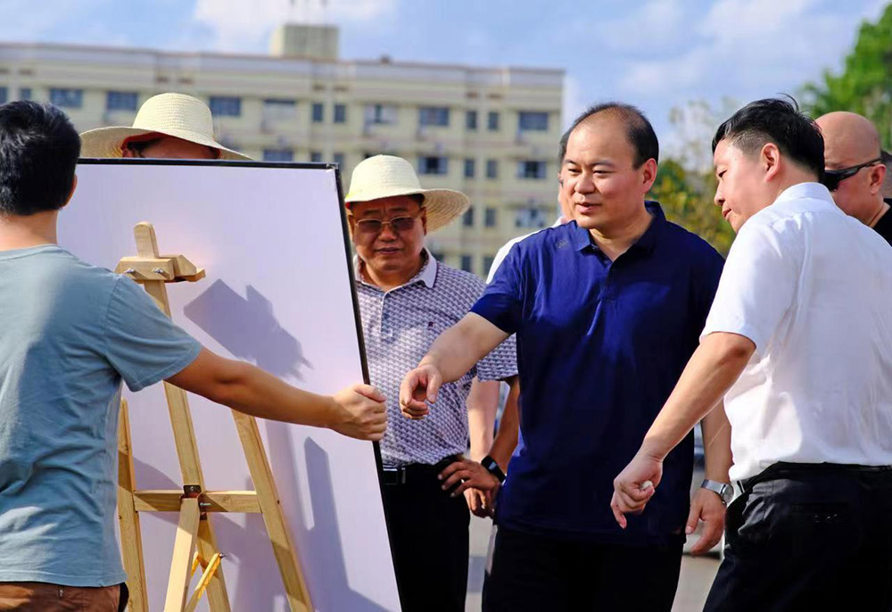 朱健调研杏盛娱乐周边道路建设
